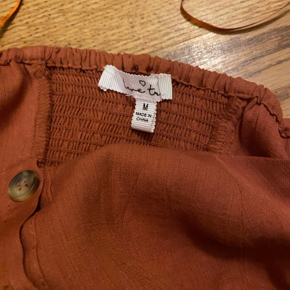 Rust Puff Sleeve Button-Up Crop Top - Picture 4 of 4